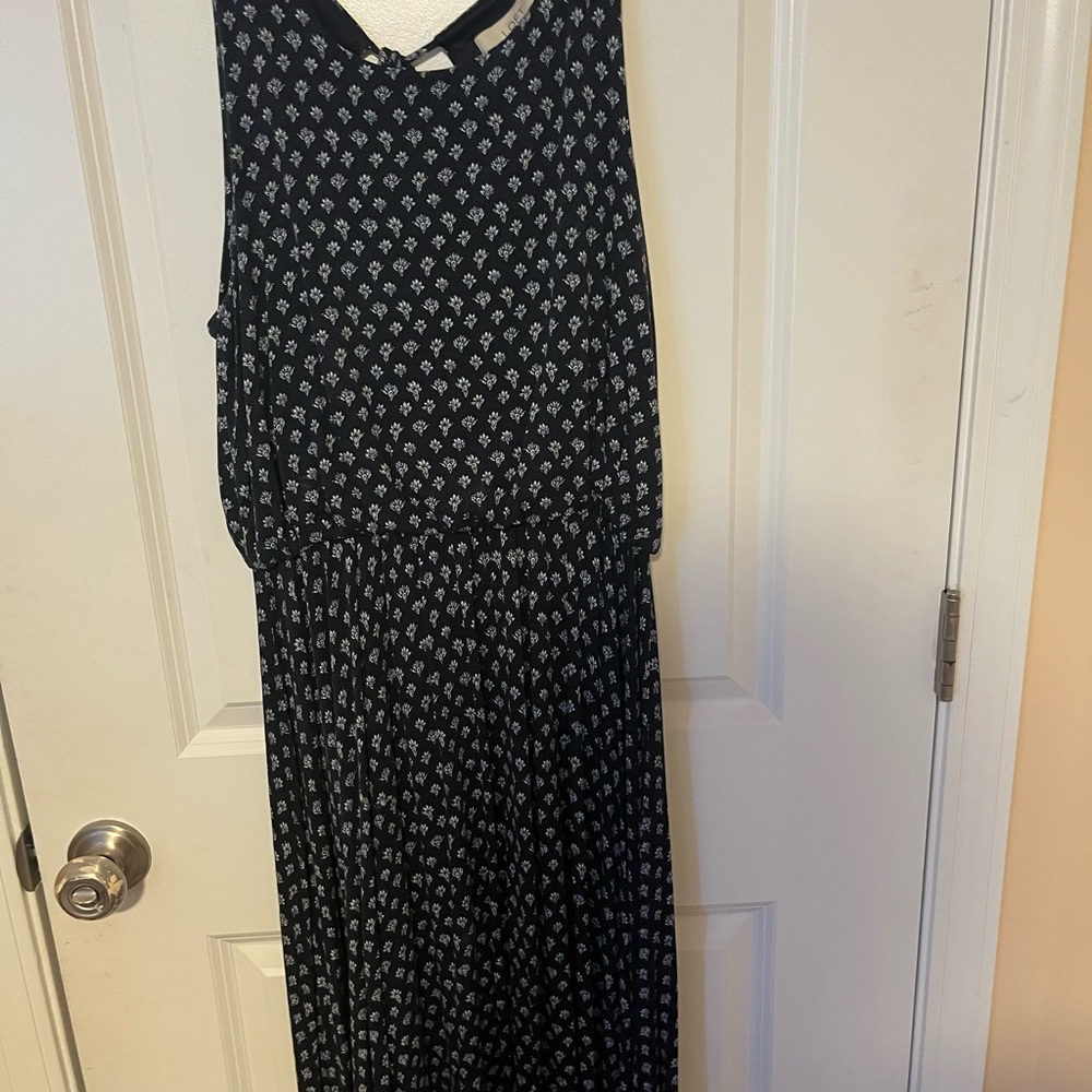 LOFT Black and White Patterned Maxi Dress